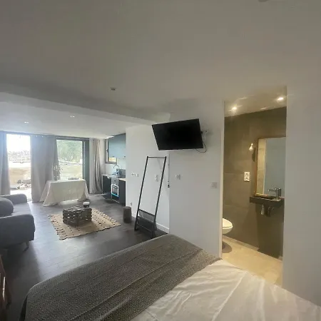 Appartement Charmante Propriété Arborée Borgo (Corsica)